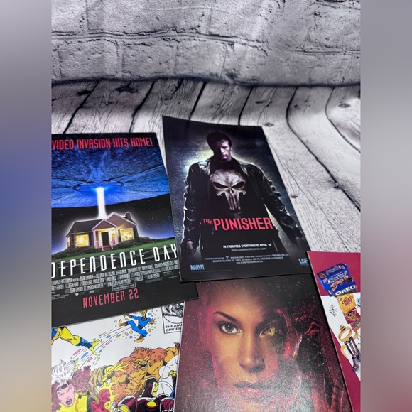 Marvel Comic Book Collection - Picture 7 of 7